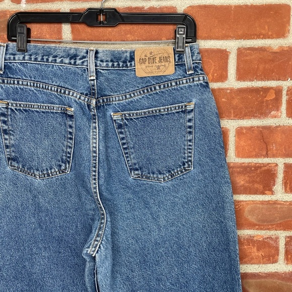 Vintage Gap blue jeans classic fit jeans - Picture 2 of 6